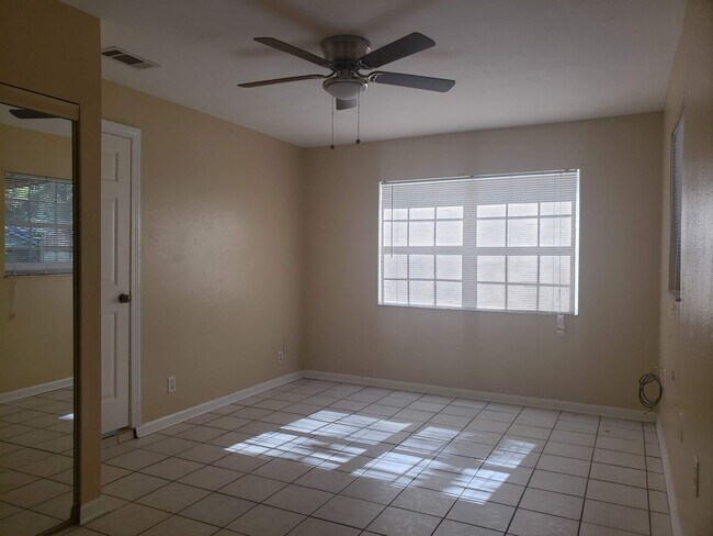 Building Photo - 3/2 Rental In NE Ocala