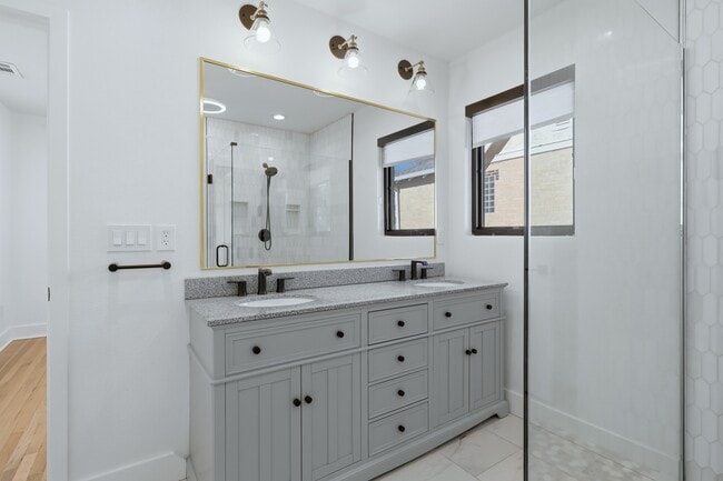 Building Photo - 2836 Vrain St