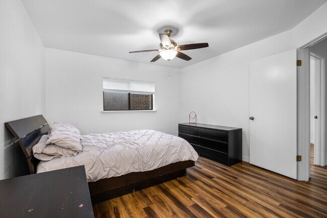 Building Photo - North Boulder Condo!