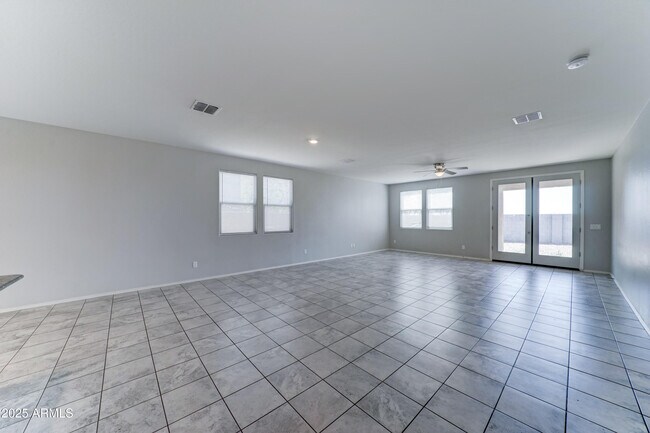 Building Photo - 25755 W Hazel Dr