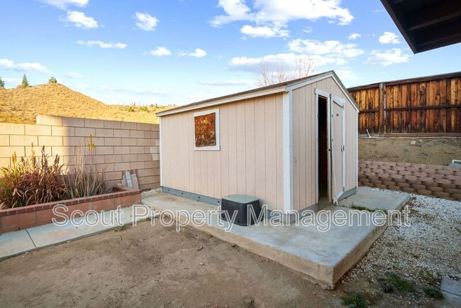 Building Photo - 31706 Canyon Ridge Dr