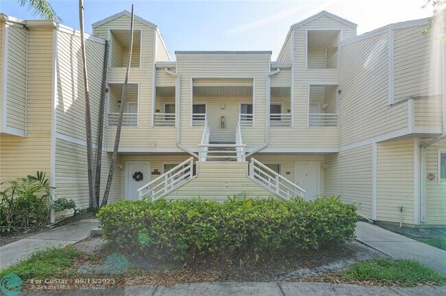 Building Photo - 3457 NW 44th St