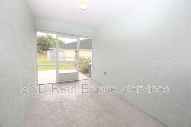 Building Photo - 238 Madalyn Ct