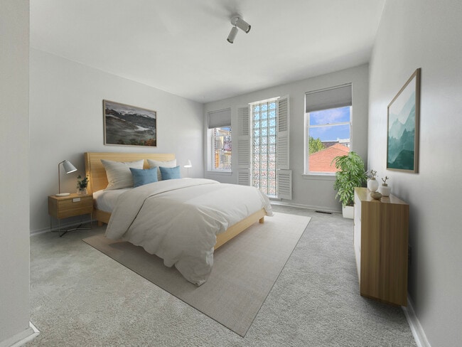 Building Photo - 1135 Olive St