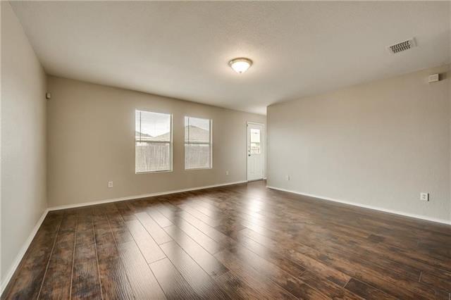 Building Photo - 1512 Queens Brook Ln