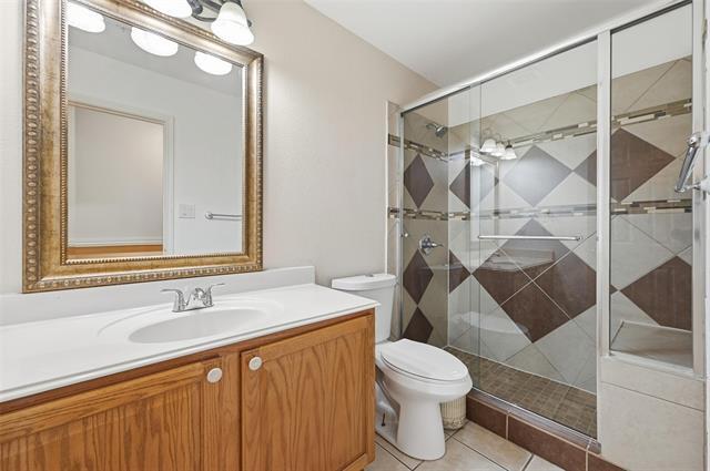 Building Photo - 421 Kingfisher Ln