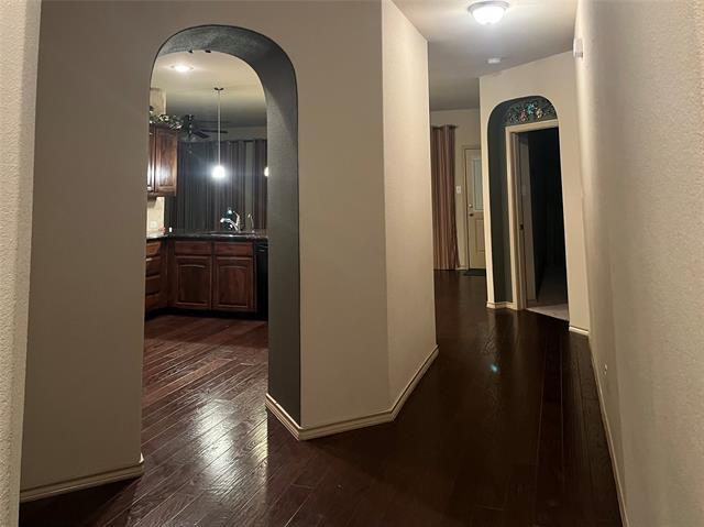 Building Photo - 1933 Velarde Rd