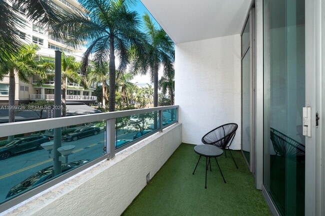 Building Photo - 3301 NE 1st Ave