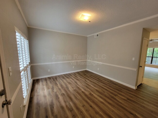 Building Photo - 3058 Steeplechase Dr