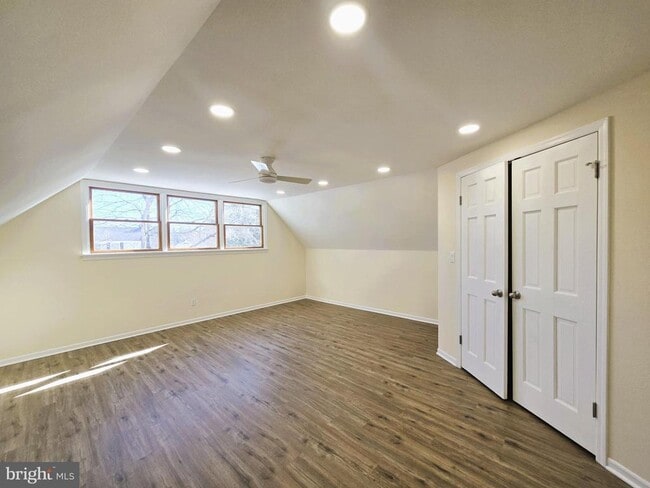 Building Photo - 199 Berger St