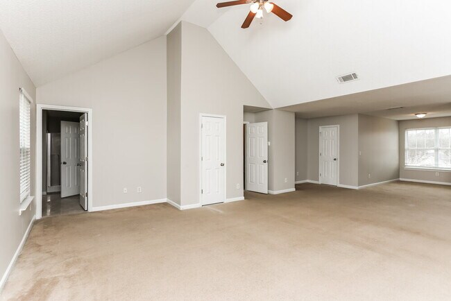 Building Photo - 504 Rosalind Terrace