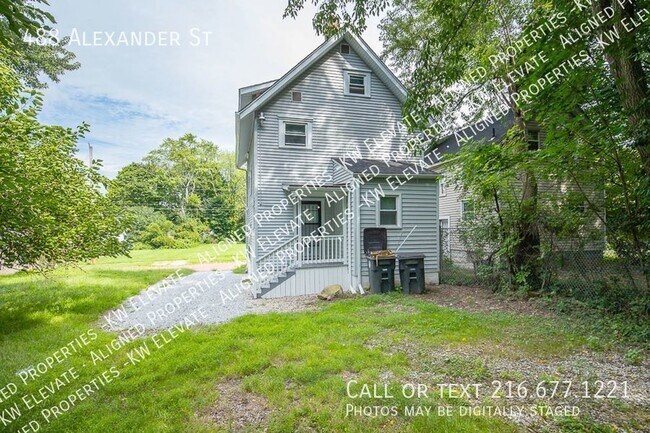 Building Photo - 3 floor Bright & Vibrant 4 bedroom home !