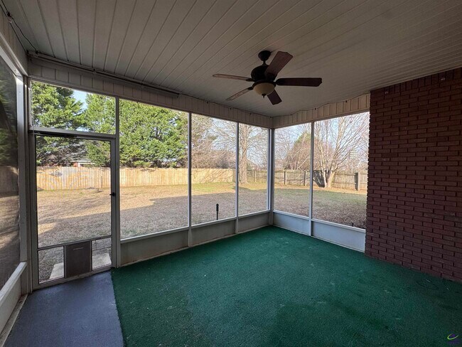 Building Photo - 104 Sir Patrick Way