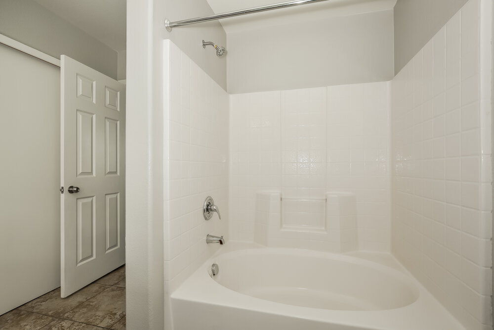 Building Photo - 5260 Judkins Dr