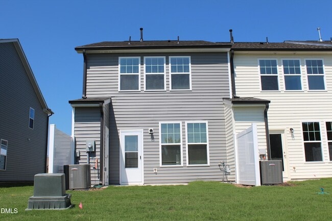 Building Photo - 74 Amaryllis Ln