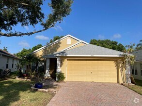 Building Photo - 3 Bedroom/2 Bathroom SFH in Lake Griffen E...