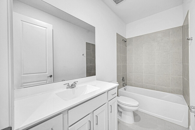 Building Photo - 3532 Angler Dr