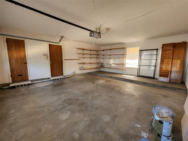 Building Photo - 2604 Buckingham Dr