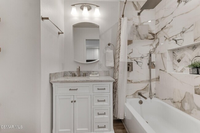 Building Photo - 1912 Heywood St