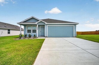 Building Photo - 3703 Longleaf Dr
