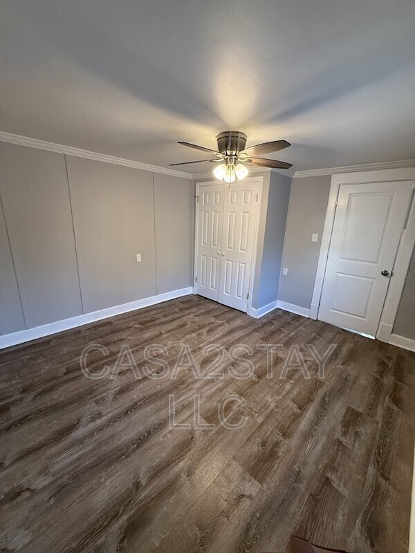 Building Photo - 1127 Lincoln Ave