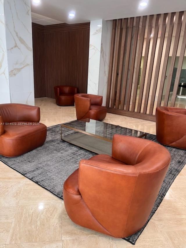 Building Photo - 250 174th St