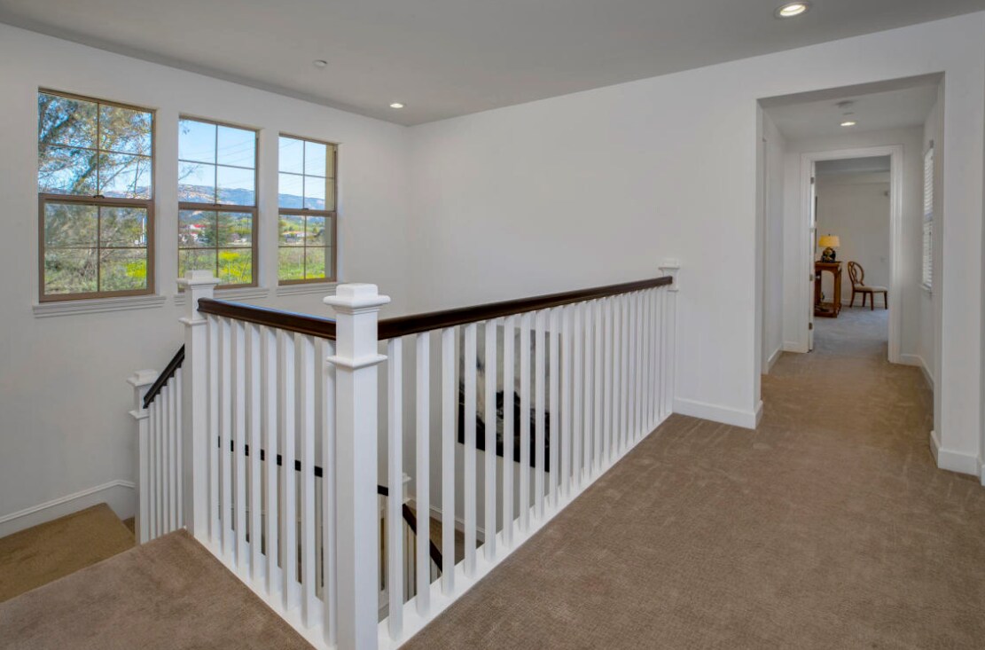 Building Photo - 220 Sanderling Ln