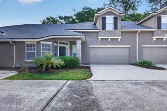 Building Photo - 6377 Island Forest Dr