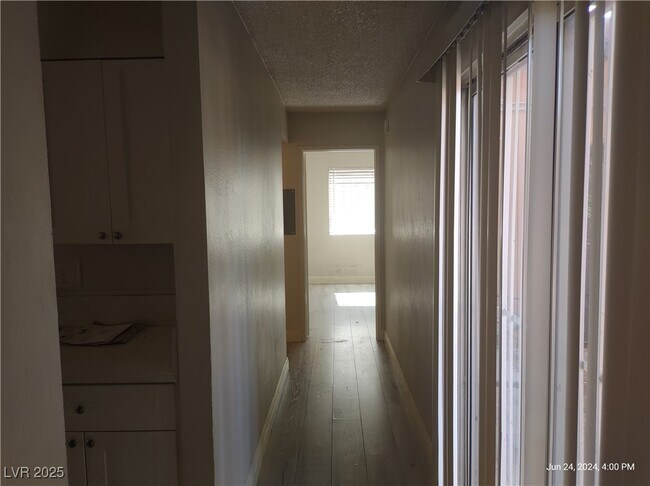 Building Photo - 3663 Kolendo Ct