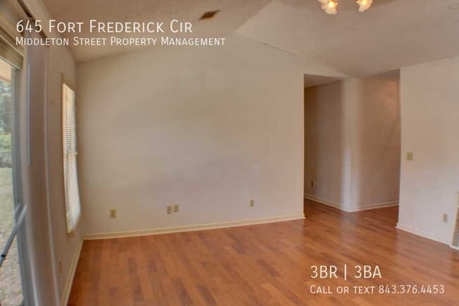 Building Photo - 645 Fort Frederick Cir