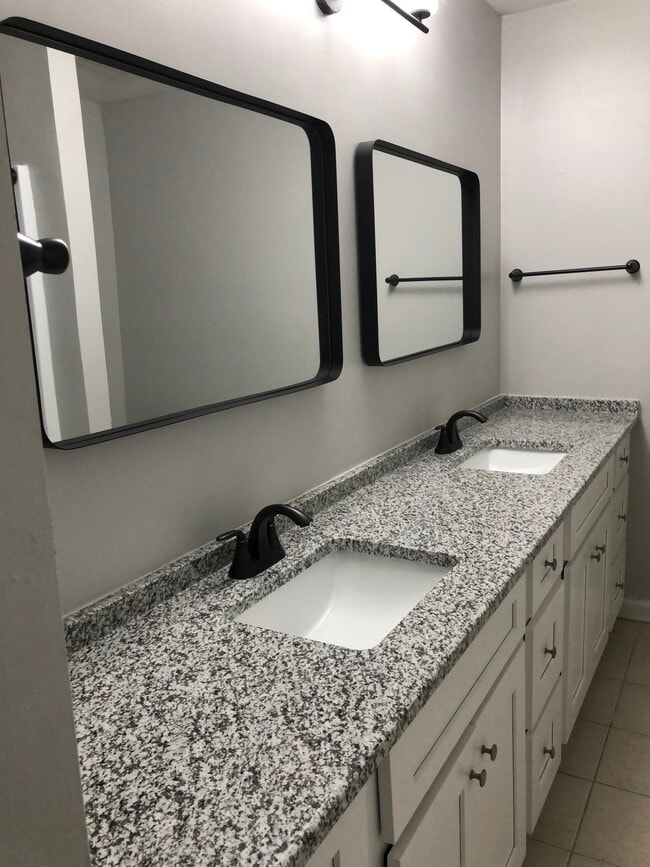 Second Bathroom - 5916 Grosner Pl