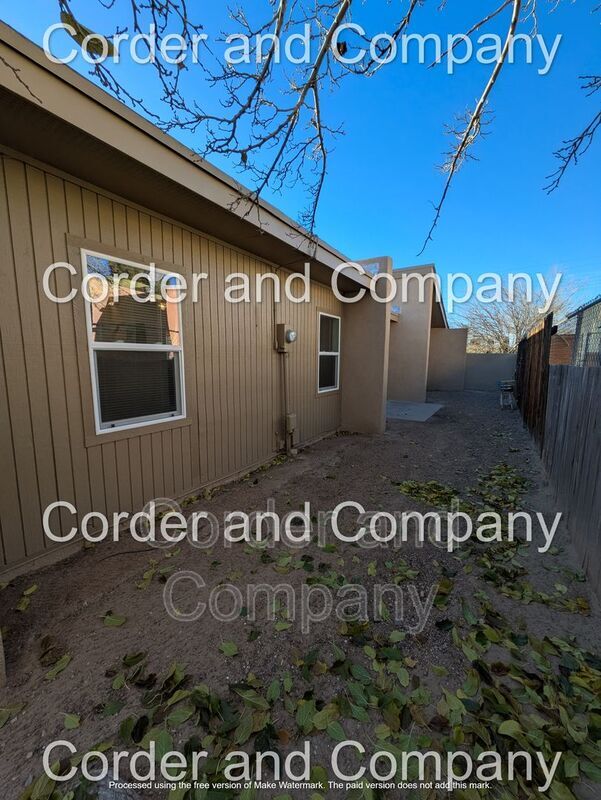 Building Photo - 5800 Cambria Rd NW