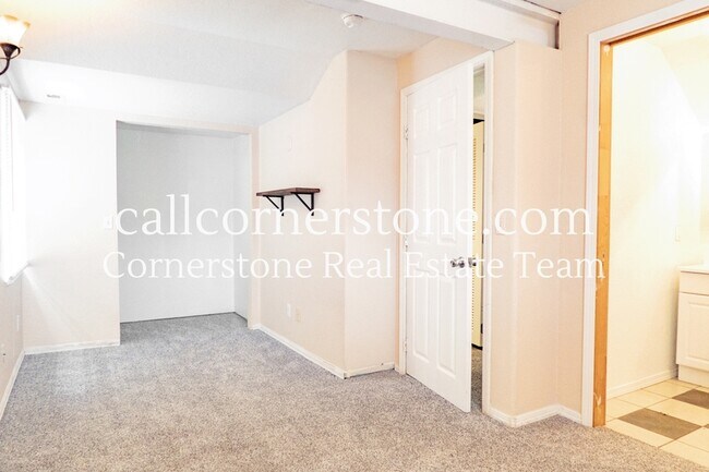 Building Photo - 7511 Barn Owl Dr
