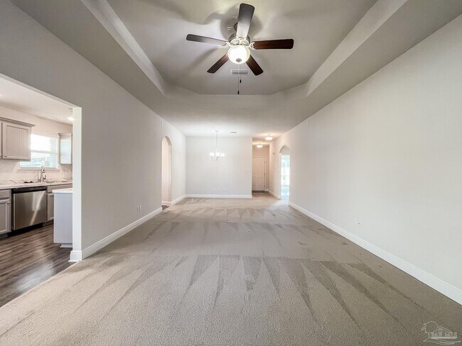 Building Photo - 12390 Pinfish Rd