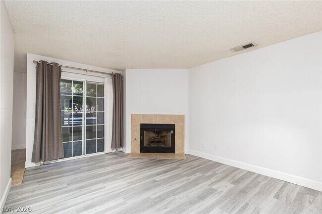 Building Photo - 2200 S Fort Apache Rd