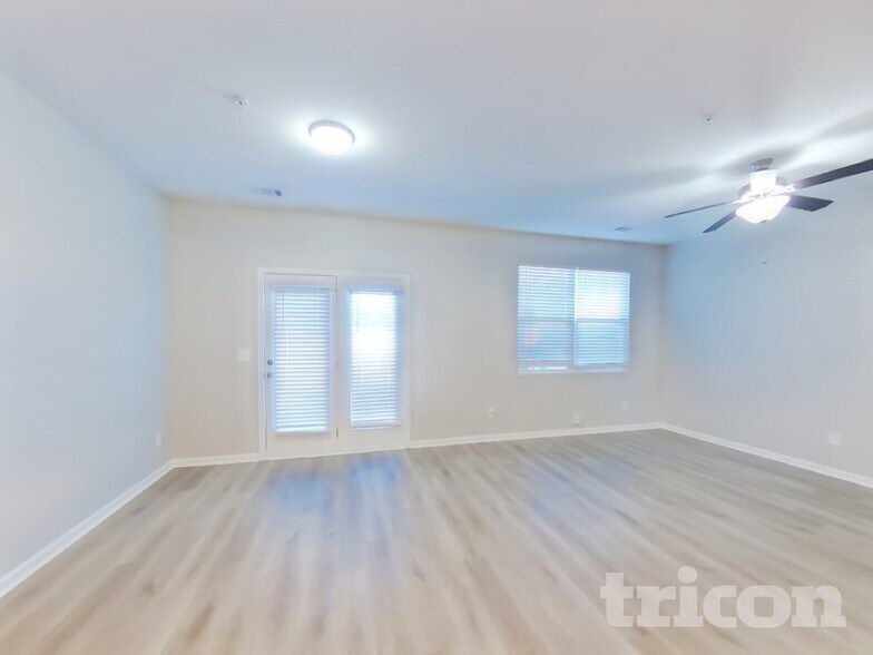 Building Photo - 11940 Fuller St