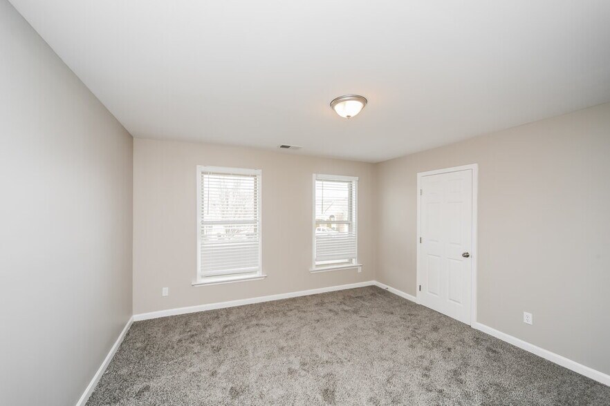 Building Photo - 9347 Helmsley Dr