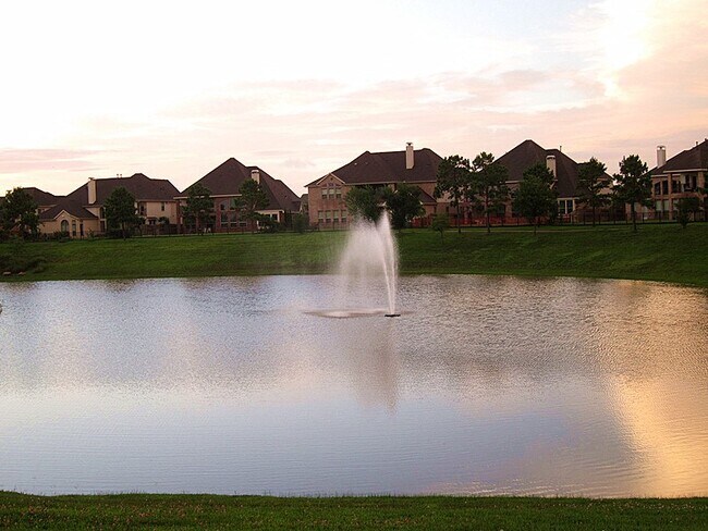 Building Photo - 11712 Summer Brook Ct