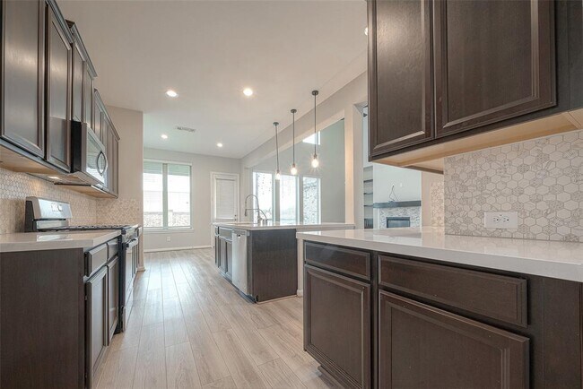 Building Photo - 15727 Ballater Ridge Ln