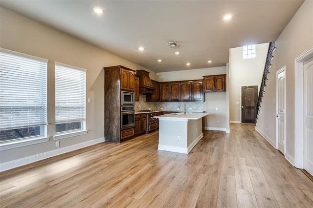 Building Photo - 809 Seymour Ct