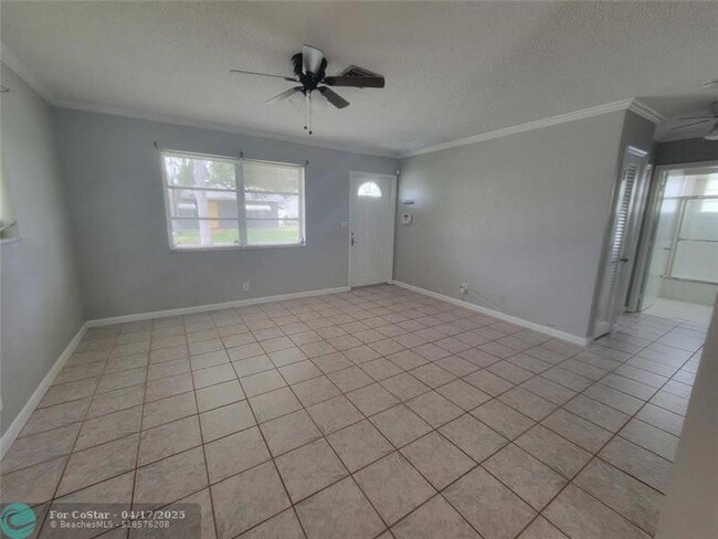 Building Photo - 2634 NW 51st Pl