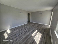 Building Photo - 401 Millman Dr