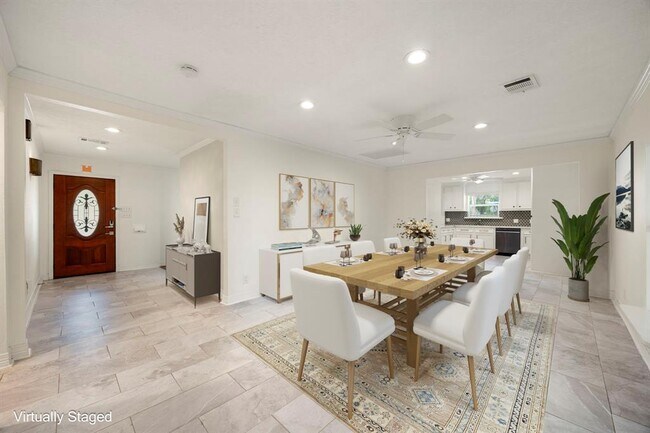 Building Photo - 9762 Tappenbeck Dr