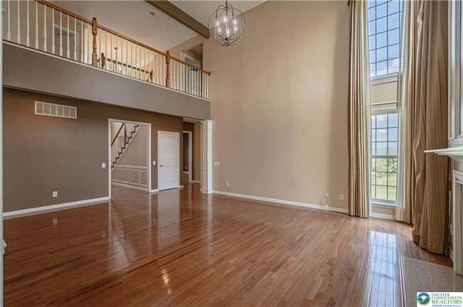 Building Photo - 8922 Ash Ln