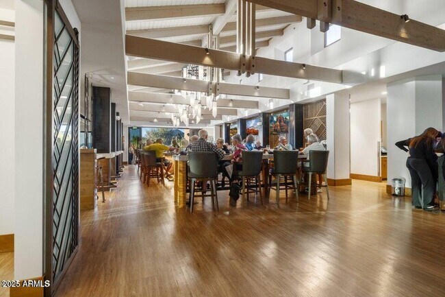 Building Photo - 6939 E Bramble Berry Ln