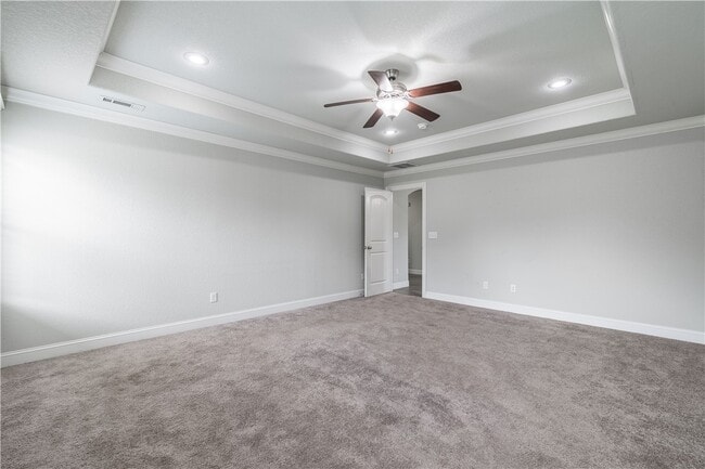 Building Photo - 457 Harper Dr