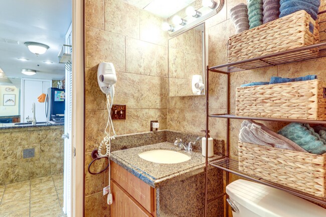 Building Photo - 1605 S Ocean Blvd