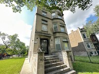 Building Photo - 639 W Garfield Blvd