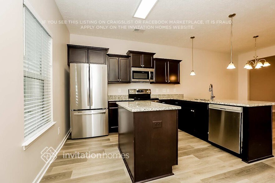 Building Photo - 422 Rick Mccormick Dr