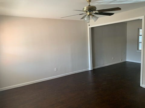 Building Photo - 438 W Phillips Ct